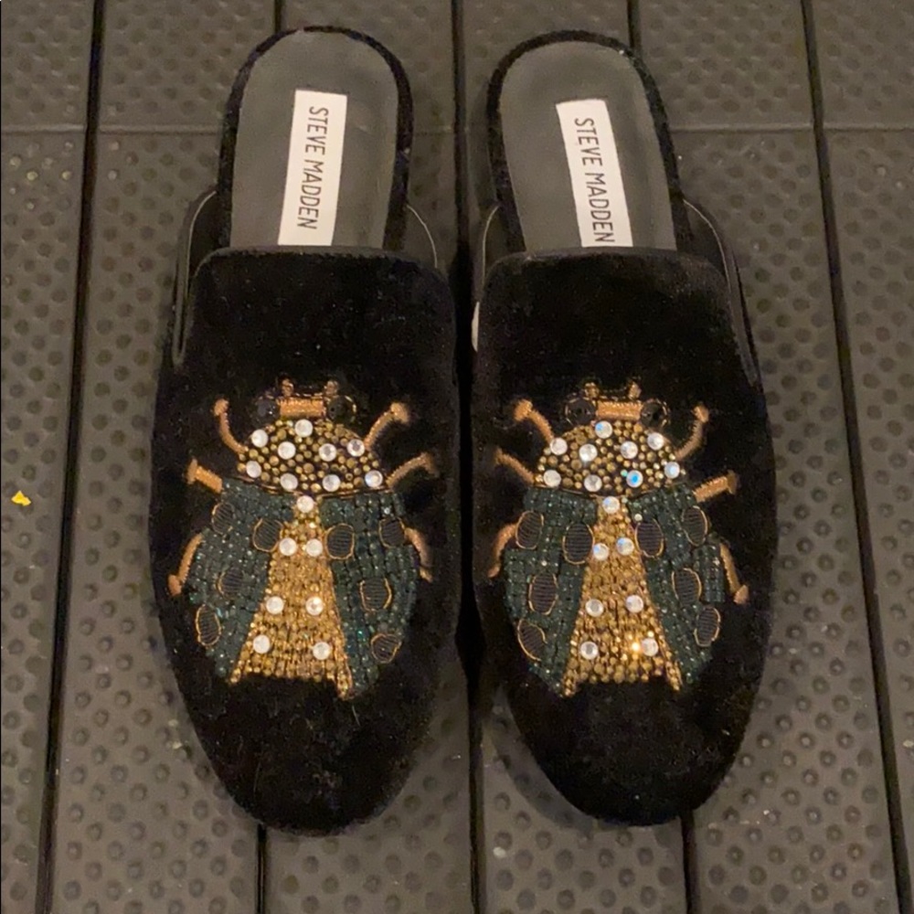 Steve madden slides velvet with Beatles size 8